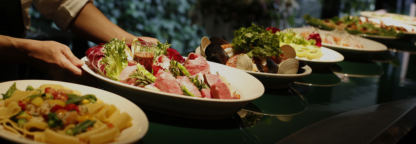 ビュッフェ料理